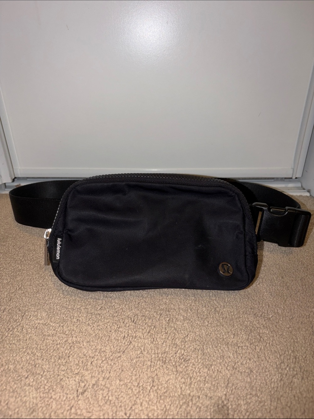 lululemon athletica Black Crossbody Belt Bag